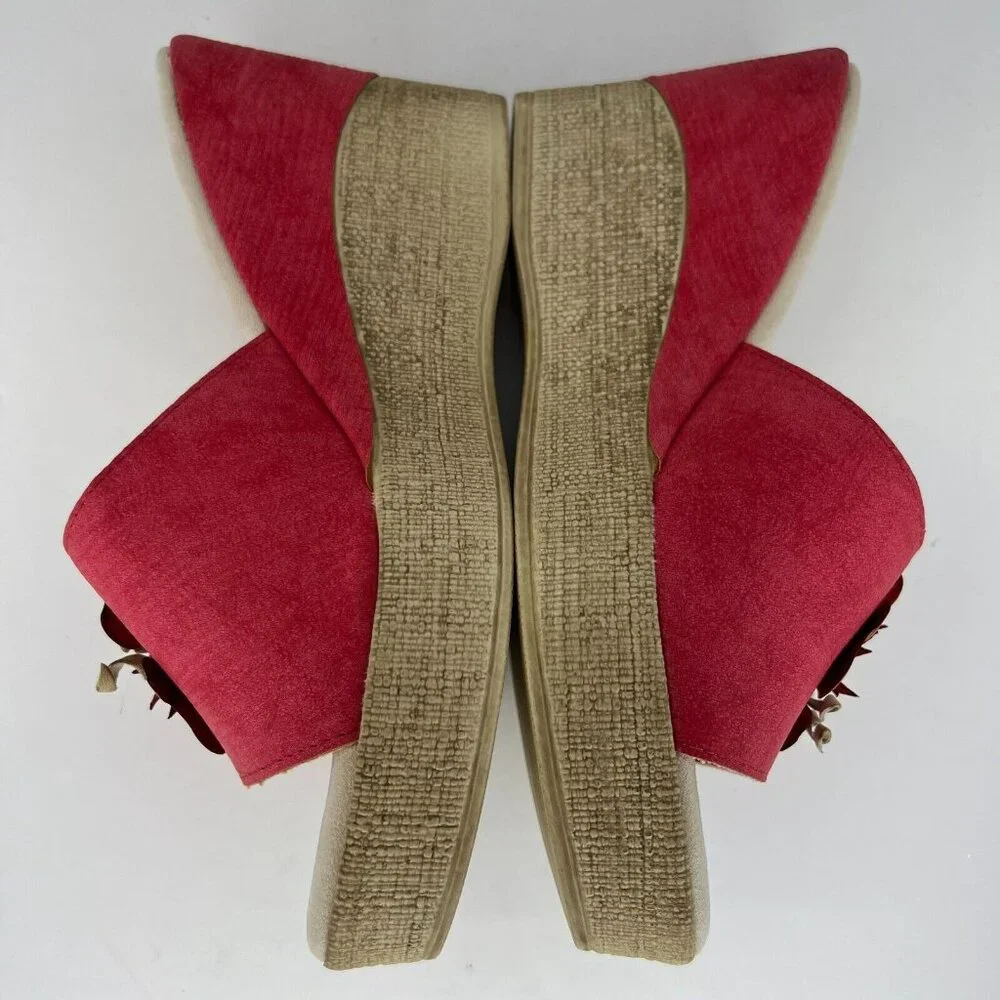 Tuscany by Easy Street Womens Red Easy Street Castello Size 8.5M Wedge Sandals